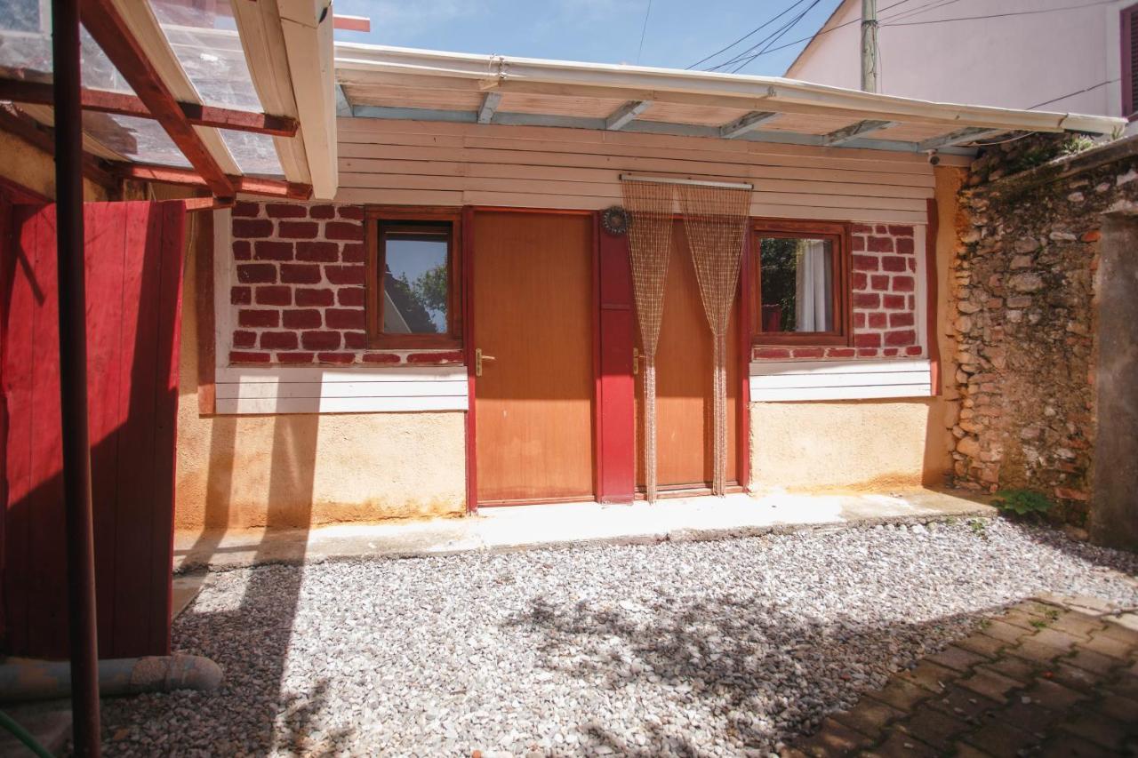 The Wanderers Hostel Shkoder Ngoại thất bức ảnh