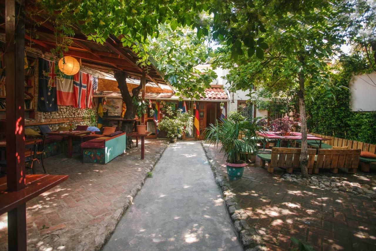 The Wanderers Hostel Shkoder Ngoại thất bức ảnh