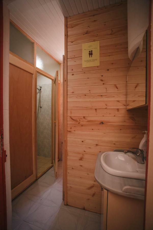 The Wanderers Hostel Shkoder Ngoại thất bức ảnh