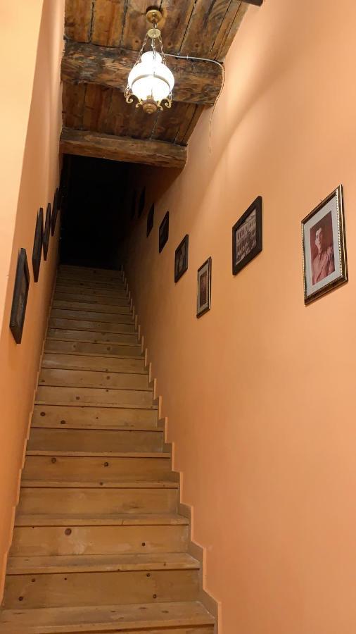 The Wanderers Hostel Shkoder Ngoại thất bức ảnh